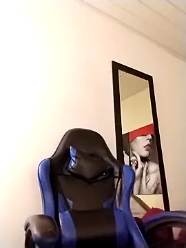 lala clark online show from 30, 11, 2025