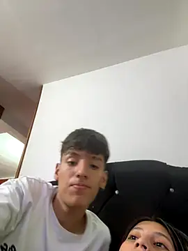 Snapshot of _Kinky69_ chatting on 13, 11, 2025 Kinky69 online show from 13, 11, 2025