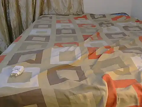 Snapshot of HorneyEbony chatting on 15, 10, 2025 HorneyEbony online show from 15, 10, 2025