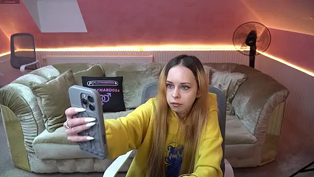 Luchi Sun online show from 27, 11, 2025