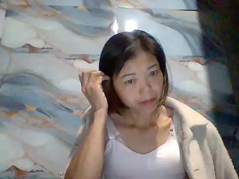 Snapshot of Jane_volv chatting on 24, 10, 2025 Jane volv online show from 24, 10, 2025