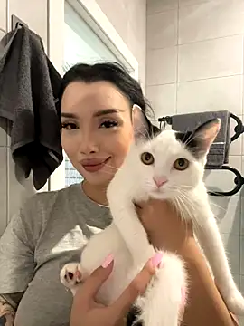 kiss Lissa online show from 28, 10, 2025