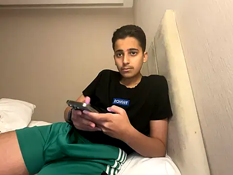 Snapshot of bemjmen chatting on 25, 10, 2025 bemjmen online show from 25, 10, 2025