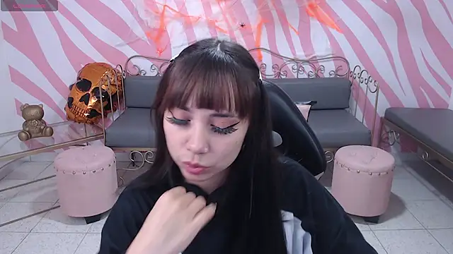 Snapshot of saabrina_ chatting on 27, 10, 2025 saabrina online show from 27, 10, 2025