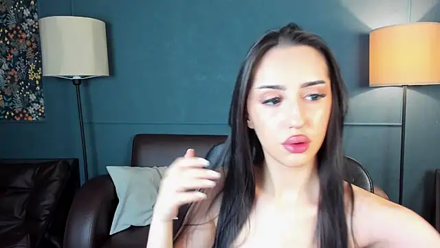 LisaFoxie online show from 10, 10, 2025