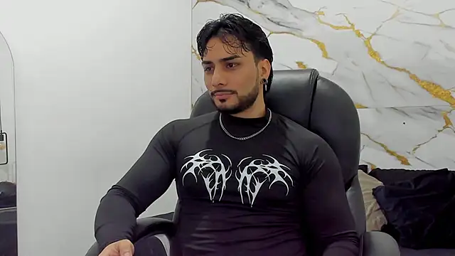 Snapshot of Miike_Stone1 chatting on 12, 1, 2026 Miike Stone1 online show from 12, 1, 2026