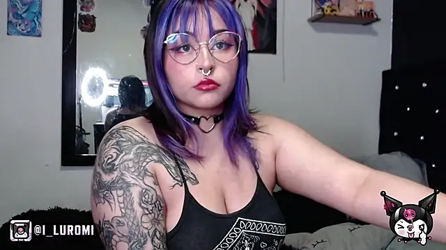 Snapshot of Iluromi chatting on 4, 2, 2026 Iluromi online show from 4, 2, 2026