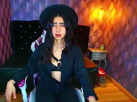 Nanisshawna online show from 29, 10, 2025