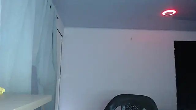 LittleCheerry69 online show from 15, 11, 2025