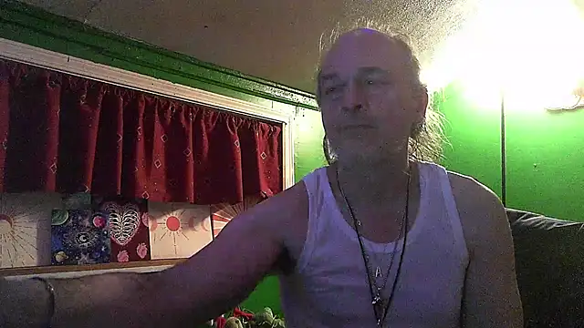 HippieDad333 online show from 4, 2, 2026