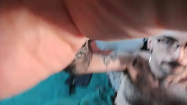 Snapshot of hungbot chatting on 20, 10, 2025 hungbot online show from 20, 10, 2025