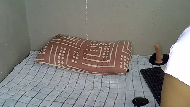 Bellabootie online show from 3, 2, 2026