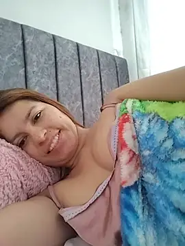 Snapshot of naty_hot4uu chatting on 19, 7, 2026 naty hot4uu online show from 19, 7, 2026