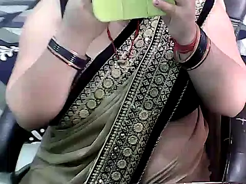 Snapshot of BABITA_KUMARII chatting on 26, 4, 2026 BABITA KUMARII online show from 26, 4, 2026