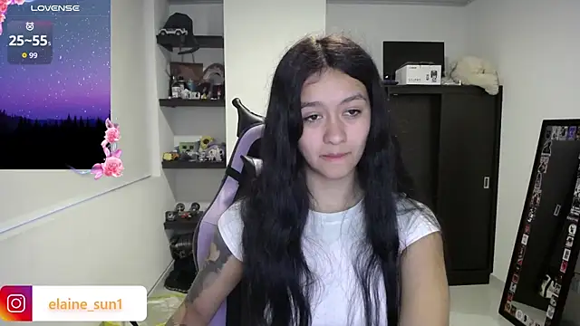 Snapshot of elaine_sun1 chatting on 28, 4, 2026 elaine sun1 online show from 28, 4, 2026