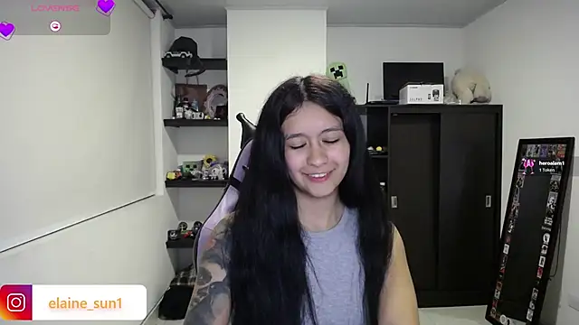 Snapshot of elaine_sun1 chatting on 15, 5, 2026 elaine sun1 online show from 15, 5, 2026