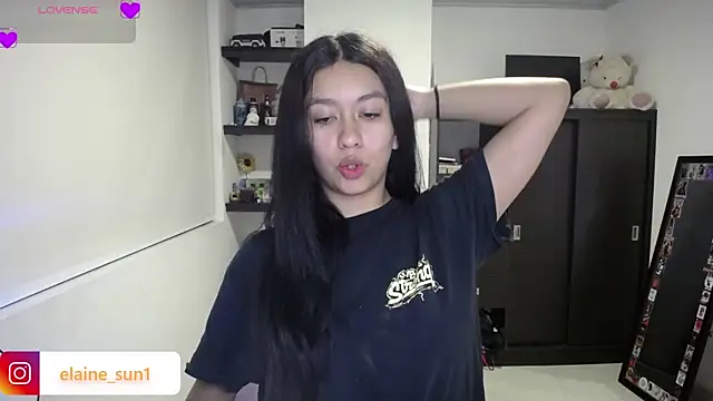Snapshot of elaine_sun1 chatting on 15, 7, 2026 elaine sun1 online show from 15, 7, 2026