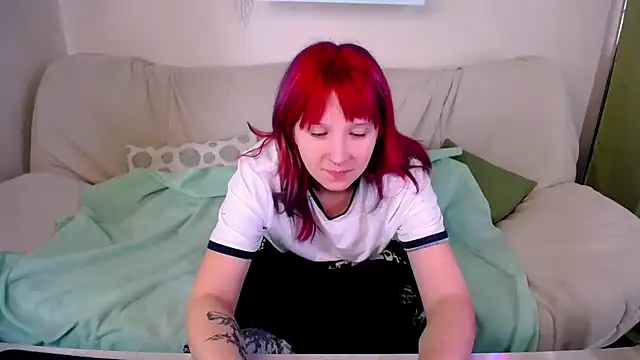Mary Lanee online show from 11, 10, 2025