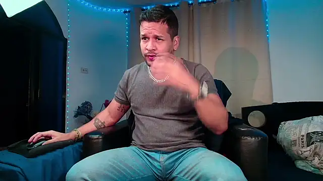 LucasGaeel online show from 15, 2, 2026