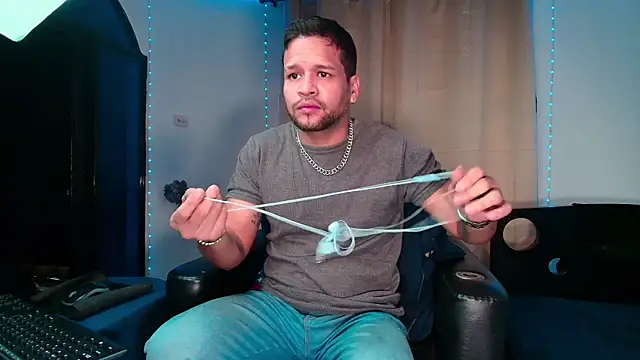 LucasGaeel online show from 17, 2, 2026