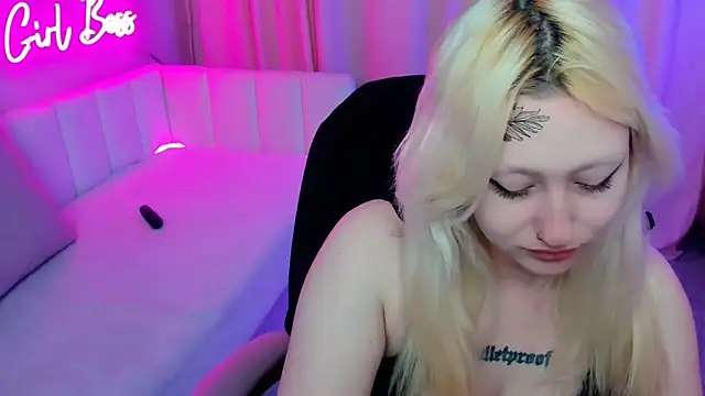Snapshot of JuliaSharkk chatting on 29, 9, 2025 JuliaSharkk online show from 29, 9, 2025