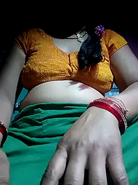 Snapshot of Hot_rieal6 chatting on 15, 4, 2026 Hot rieal6 online show from 15, 4, 2026