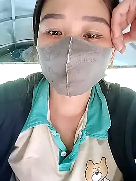 Snapshot of Girl_Shy2000 chatting on 26, 10, 2025 Girl Shy2000 online show from 26, 10, 2025