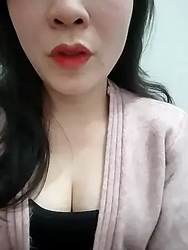 Girl Shy2000 online show from 7, 1, 2026