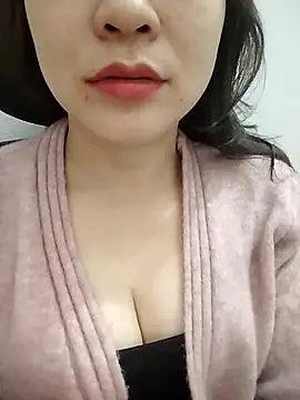 Girl Shy2000 online show from 15, 1, 2026