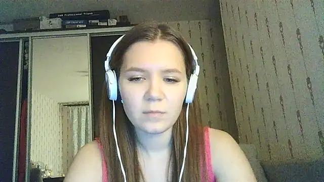 Snapshot of Kalivess chatting on 24, 10, 2025 Kalivess online show from 24, 10, 2025