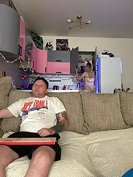 Crystal Neko online show from 18, 6, 2026