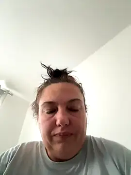 Snapshot of Eleanorxx chatting on 29, 9, 2025 Eleanorxx online show from 29, 9, 2025