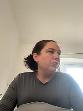 Snapshot of Eleanorxx chatting on 9, 10, 2025 Eleanorxx online show from 9, 10, 2025