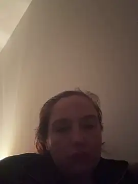 Snapshot of Eleanorxx chatting on 27, 10, 2025 Eleanorxx online show from 27, 10, 2025