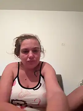 Snapshot of Eleanorxx chatting on 1, 11, 2025 Eleanorxx online show from 1, 11, 2025