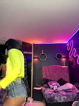 Lust queens2 online show from 25, 9, 2025