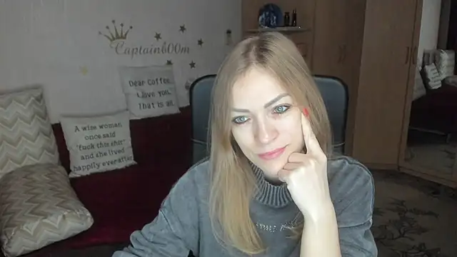 Tiffany Bates online show from 7, 10, 2025