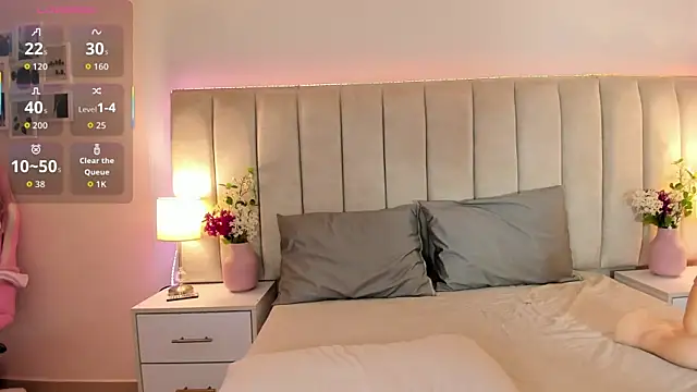 EllaaThorne online show from 13, 11, 2025