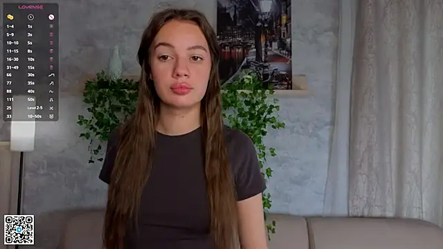 TashaCajune online show from 15, 10, 2025