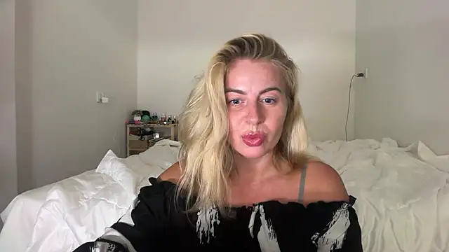 Miravynn online show from 7, 2, 2026