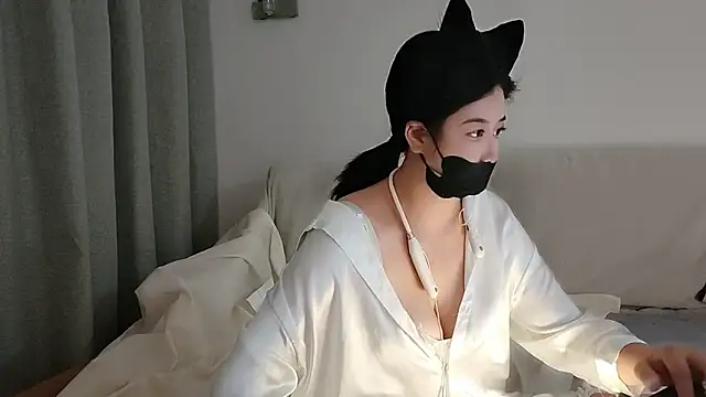 Snapshot of xinyin6666 chatting on 14, 11, 2025 xinyin6666 online show from 14, 11, 2025