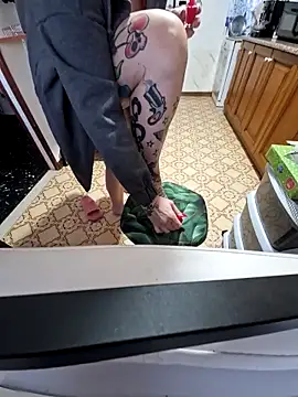 candymaxxx online show from 5, 2, 2026