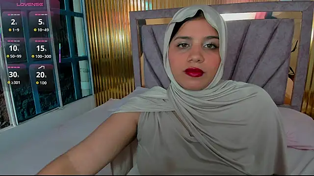 Amyra Rasi online show from 15, 11, 2025