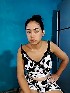 fabulousgirl online show from 9, 11, 2025