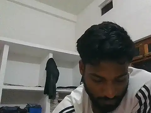 Raw12499 online show from 24, 10, 2025