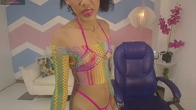 adisson petite1 online show from 1, 10, 2025