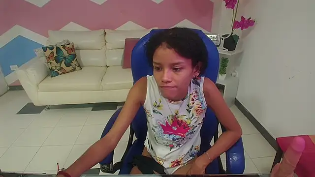 adisson petite1 online show from 3, 10, 2025