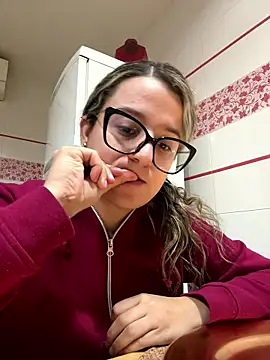 katiaa lovv online show from 15, 1, 2026