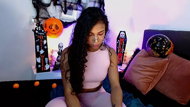 SashaBowei online show from 25, 10, 2025