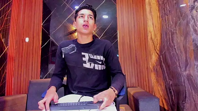 Stiben boy online show from 9, 11, 2025